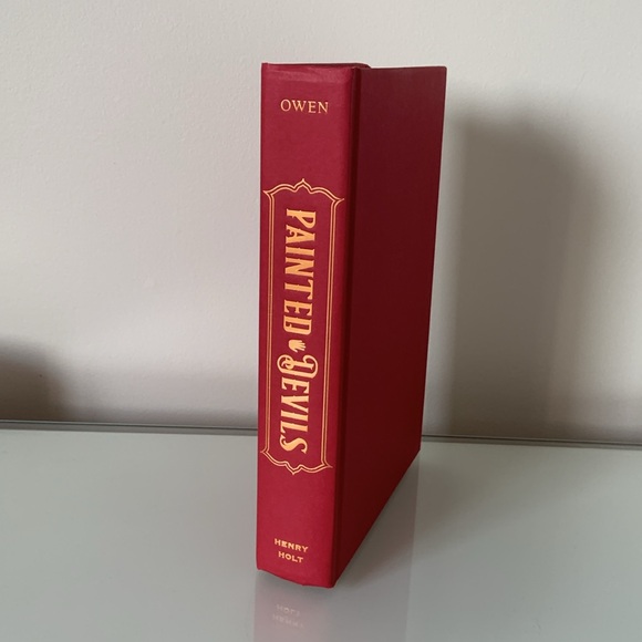 Hardcover Painted Devils By Margret Owen Little Thieves 2 fantasy hardback books - Picture 13 of 15